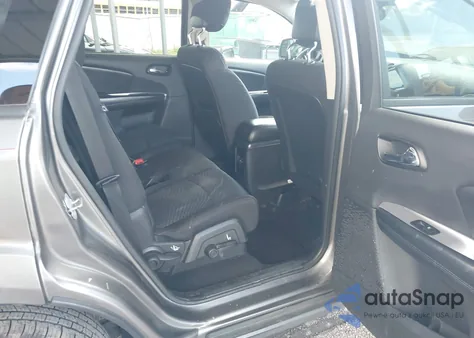 2013 Dodge Journey Sxt z USA, uszkodzony, nr VIN 3C4PDCBG5DT679173